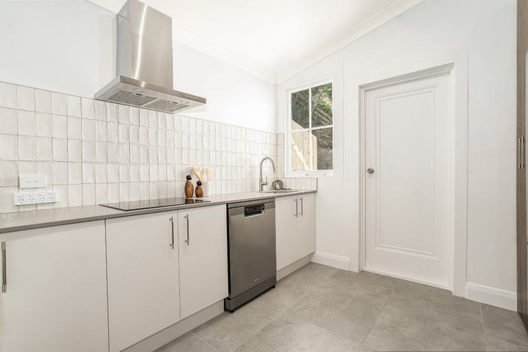 Photo of property in 267 Ohiro Road, Brooklyn, Wellington, 6021