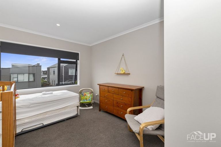 Photo of property in 6 Tuatua Road, Hobsonville, Auckland, 0616