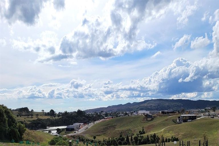 Photo of property in 87 Rangitahi Road, Raglan, 3225