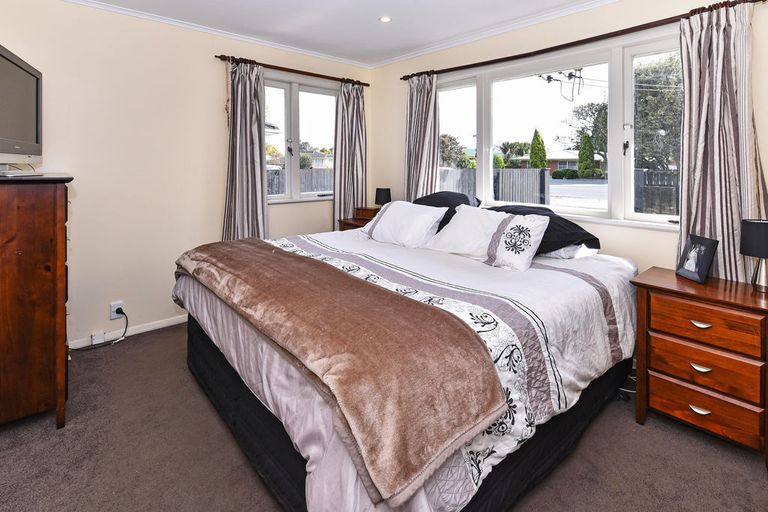 Photo of property in 131 Clevedon Road, Papakura, 2110