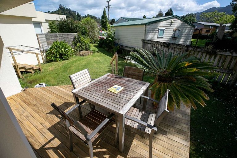 Photo of property in 90 Victoria Street, Coromandel, 3506