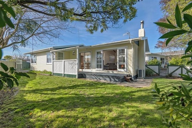 Photo of property in 3 Hunter Street, Milson, Palmerston North, 4414
