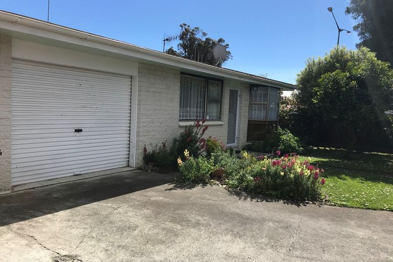 Photo of property in 722a Pioneer Highway, Takaro, Palmerston North, 4412