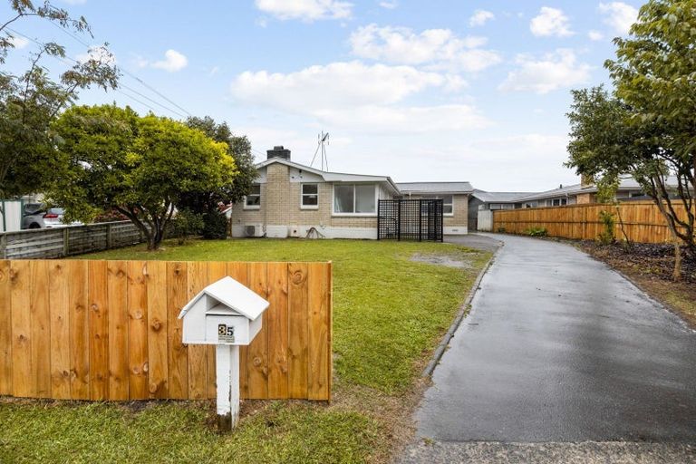 Photo of property in 35 Sandwich Road, St Andrews, Hamilton, 3200