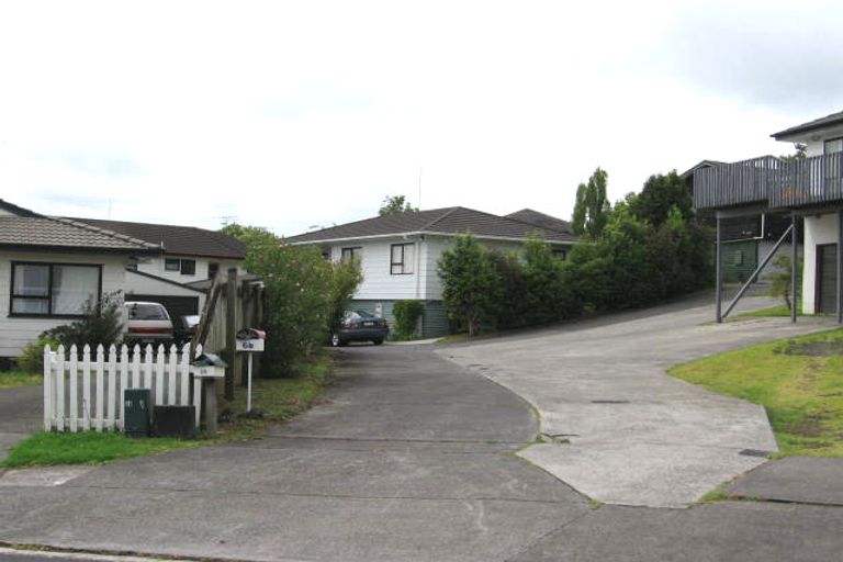 Photo of property in 1/6 Sevilla Place, Unsworth Heights, Auckland, 0632