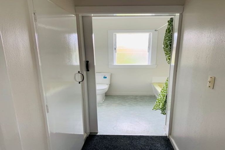 Photo of property in 55 Sunrise Avenue, Murrays Bay, Auckland, 0630