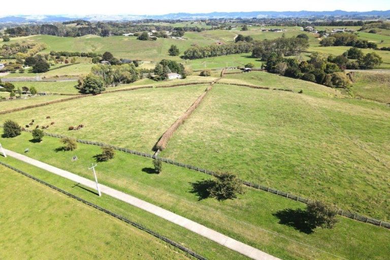 Photo of property in 73 Wallace Road, Temple View, Hamilton, 3289