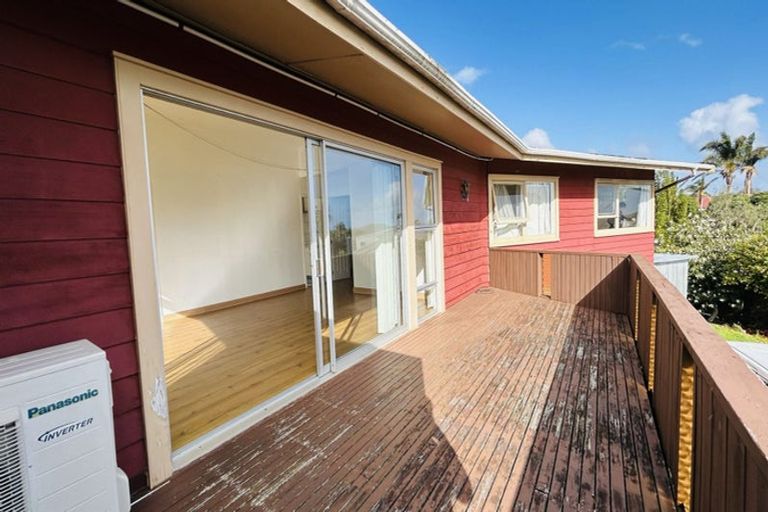 Photo of property in 24 Sunnyhill Crescent, Sunnyhills, Auckland, 2010