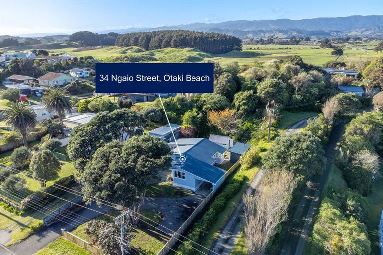 Photo of property in 34 Ngaio Street, Otaki Beach, Otaki, 5512