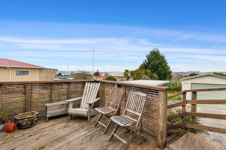 Photo of property in 14 Inverness Road, Western Heights, Rotorua, 3015
