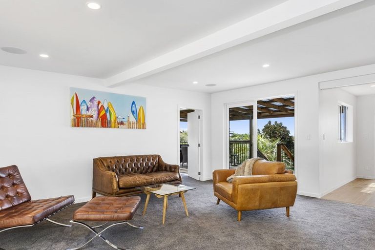 Photo of property in 32 Omokoroa Road, Omokoroa, 3114