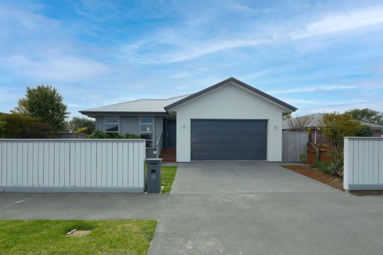 Photo of property in 14 Caithness Street, New Brighton, Christchurch, 8083