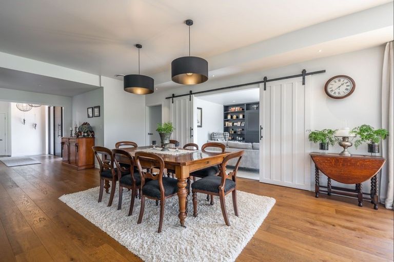 Photo of property in 1 De La Mare Drive, Leamington, Cambridge, 3432