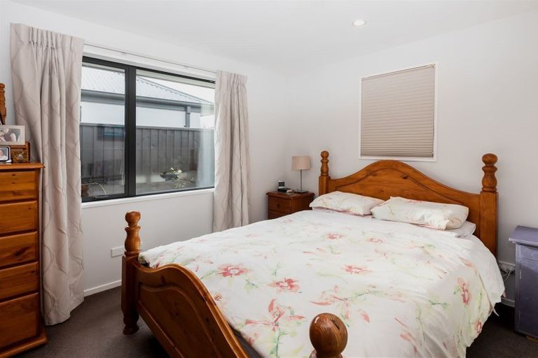 Photo of property in 109b Memorial Avenue, Burnside, Christchurch, 8053