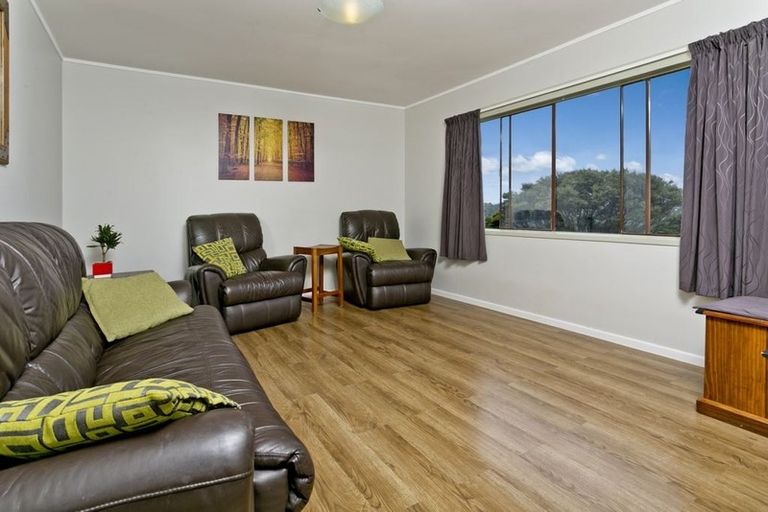 Photo of property in 2 Bryers Place, Bayview, Auckland, 0629