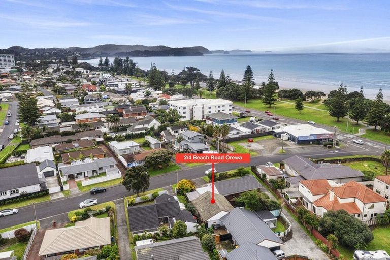 Photo of property in 2/4 Beach Road, Orewa, 0931