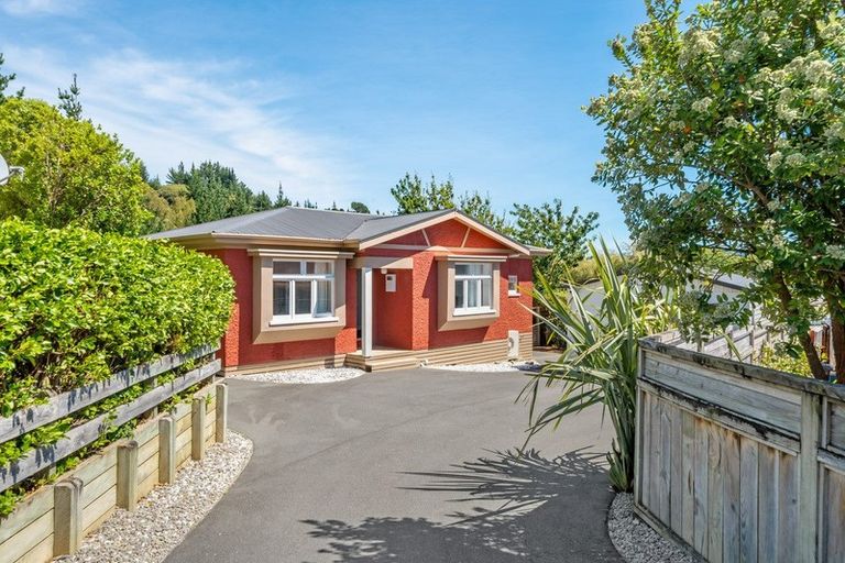 Photo of property in 72a Moeraki Road, Maoribank, Upper Hutt, 5018