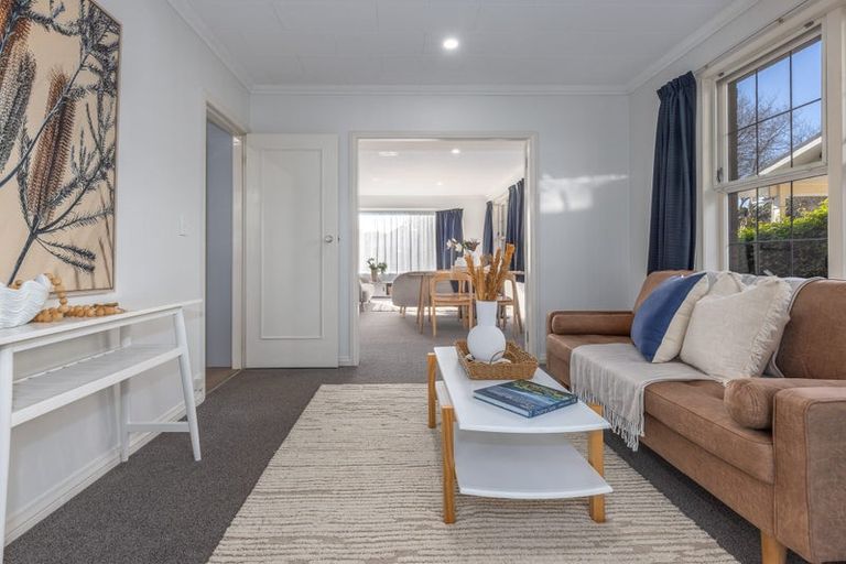 Photo of property in 71a Nimmo Avenue East, Waikanae, 5036