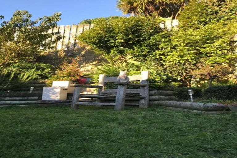 Photo of property in 7 Royal Street, Berhampore, Wellington, 6023