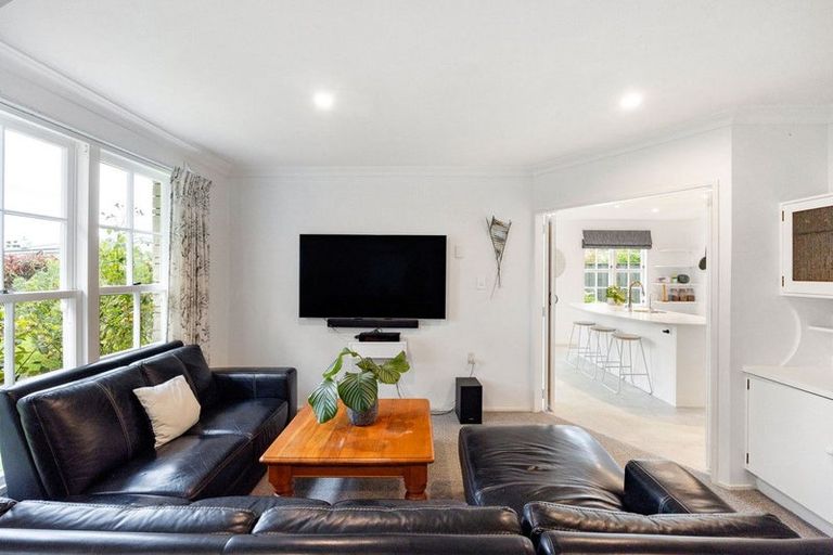 Photo of property in 56 Grosvenor Street, Cambridge, 3434