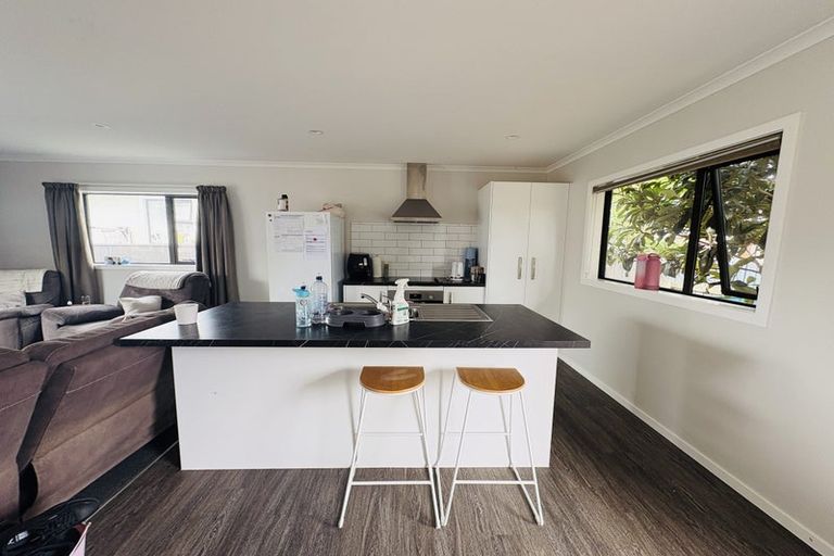 Photo of property in 9a Derby Street, Levin, 5510