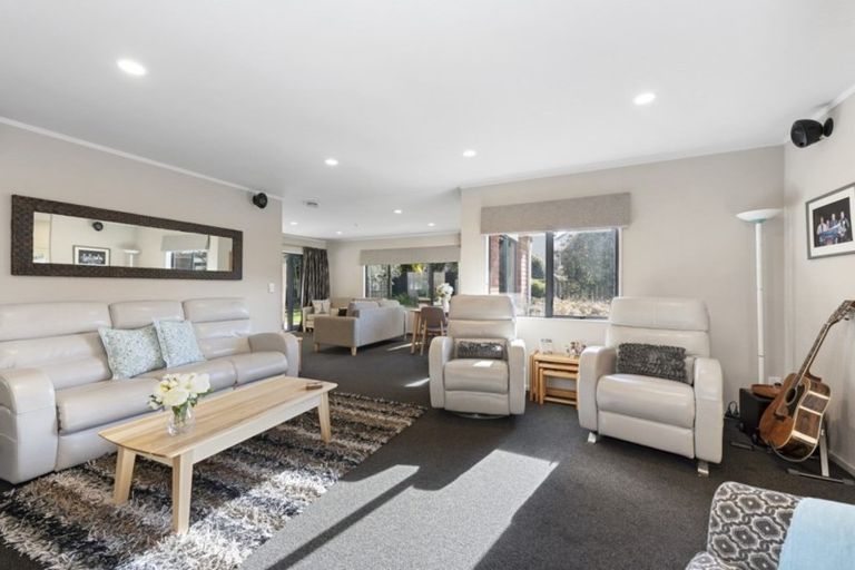 Photo of property in 24 Minnie Place, Pukete, Hamilton, 3200