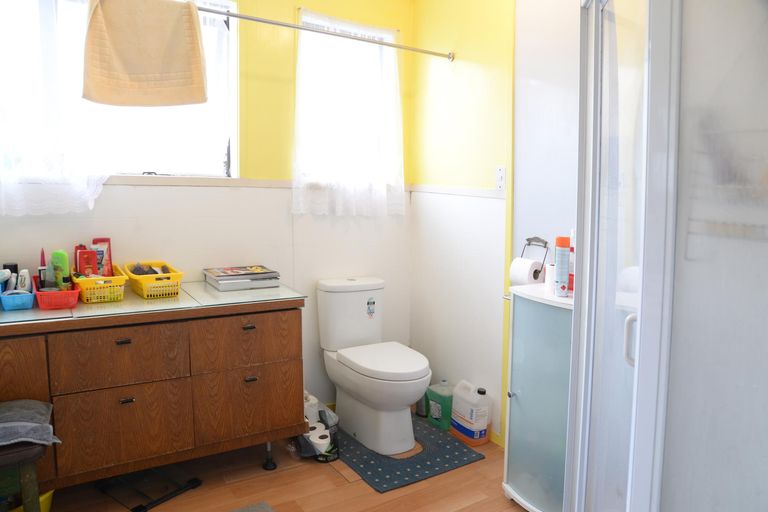 Photo of property in 53 Manuroa Road, Takanini, 2112