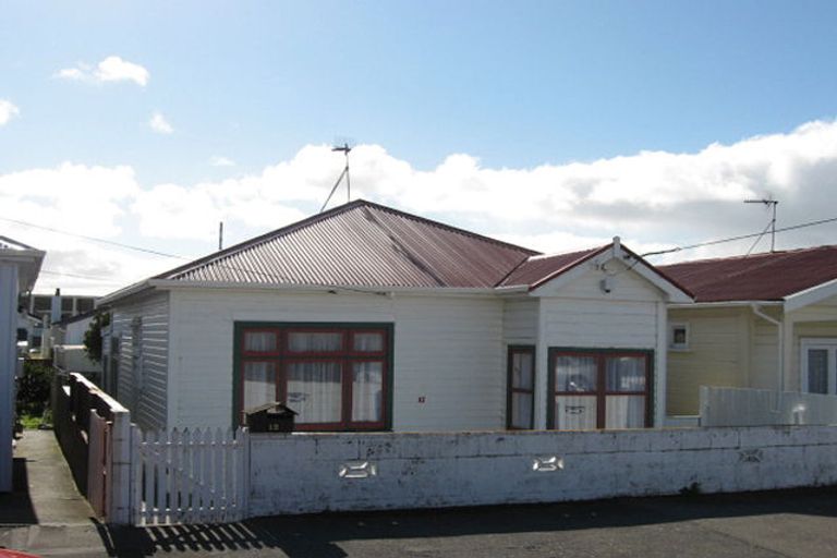 Photo of property in 12 Cockburn Street, Kilbirnie, Wellington, 6022