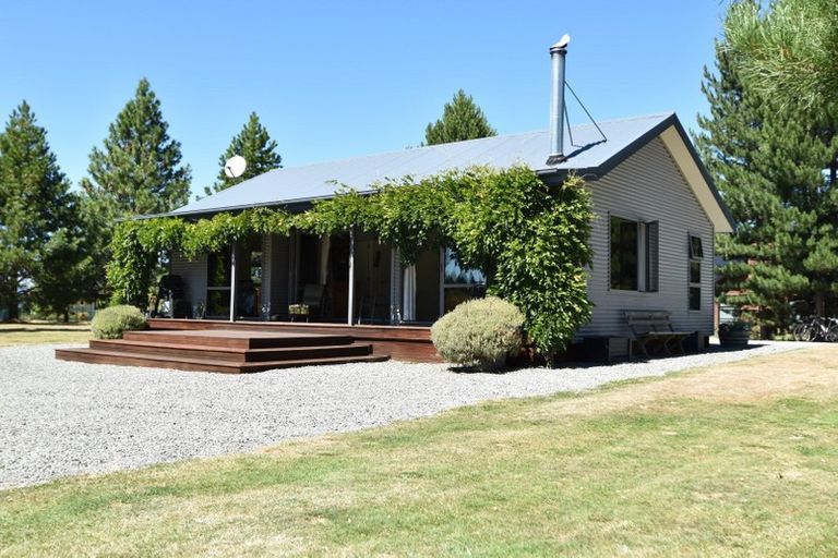 Photo of property in 15 North West Arch, Twizel, 7901