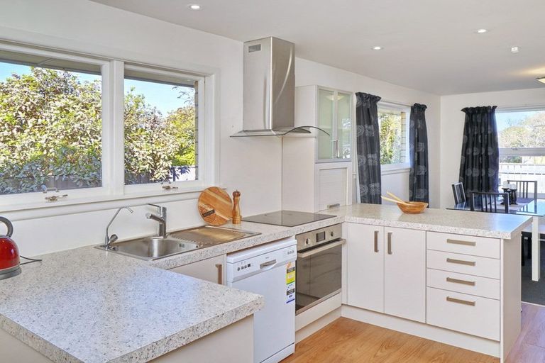 Photo of property in 49 Woolley Street, Avondale, Christchurch, 8061