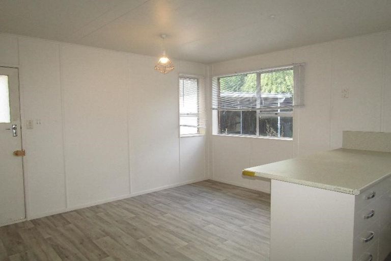 Photo of property in 30 Hyde Avenue, Richmond Heights, Taupo, 3330