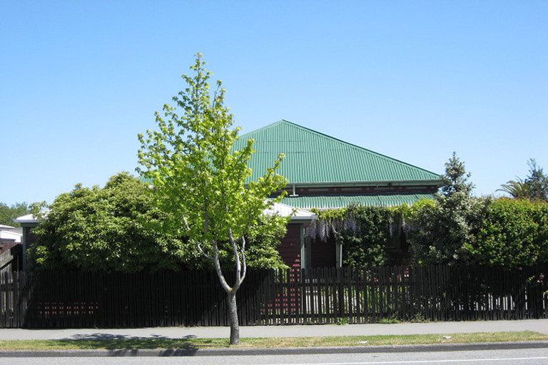 Photo of property in 37 Percival Street, Rangiora, 7400