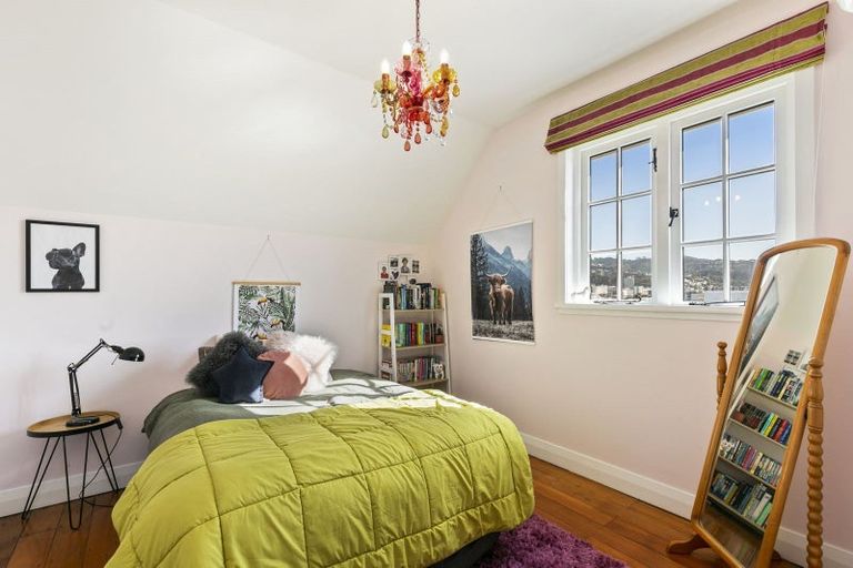 Photo of property in 43 Pirie Street, Mount Victoria, Wellington, 6011