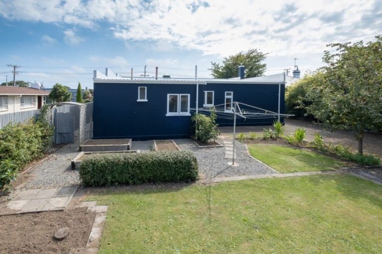 Photo of property in 6 Disraeli Street, Hawera, 4610