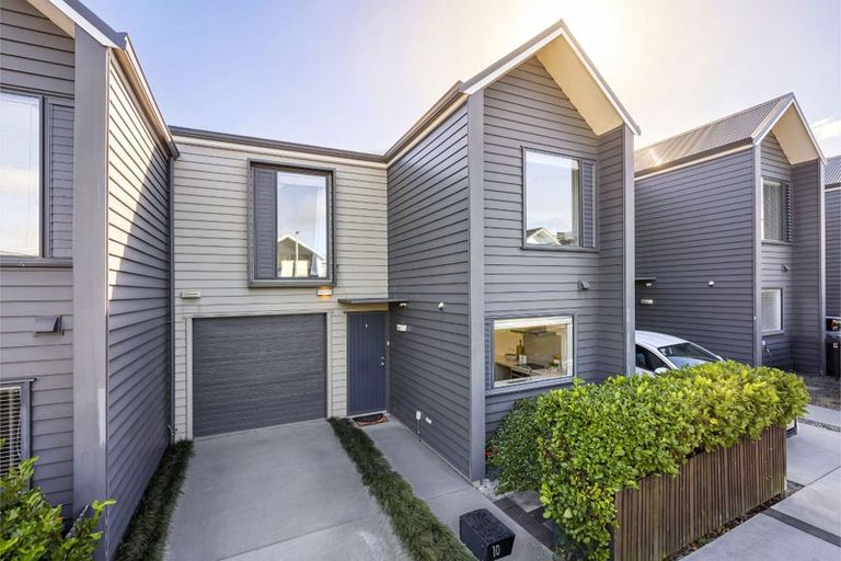 Photo of property in 10 Flounder Road, Hobsonville, Auckland, 0616