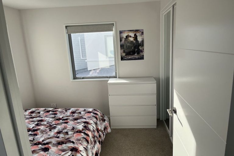 Photo of property in 25 Kakapo Lane, Redwood, Christchurch, 8051