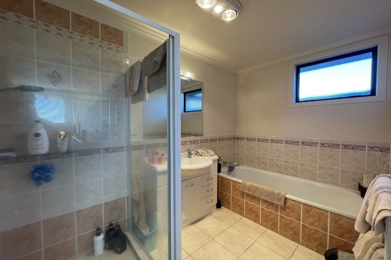 Photo of property in 10 Wando Lane, East Tamaki, Auckland, 2013