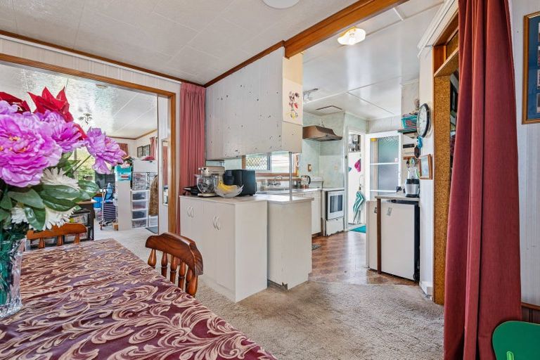 Photo of property in 41 Aotea Crescent, Tokoroa, 3420