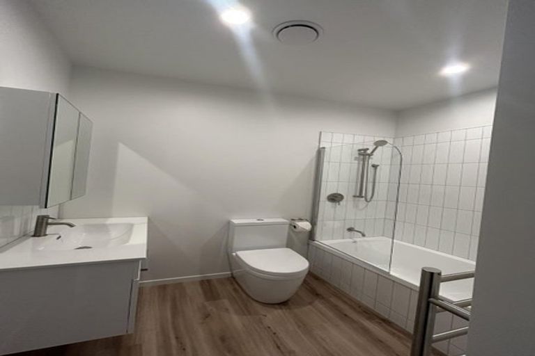 Photo of property in 15 Pipi Place, Levin, 5510