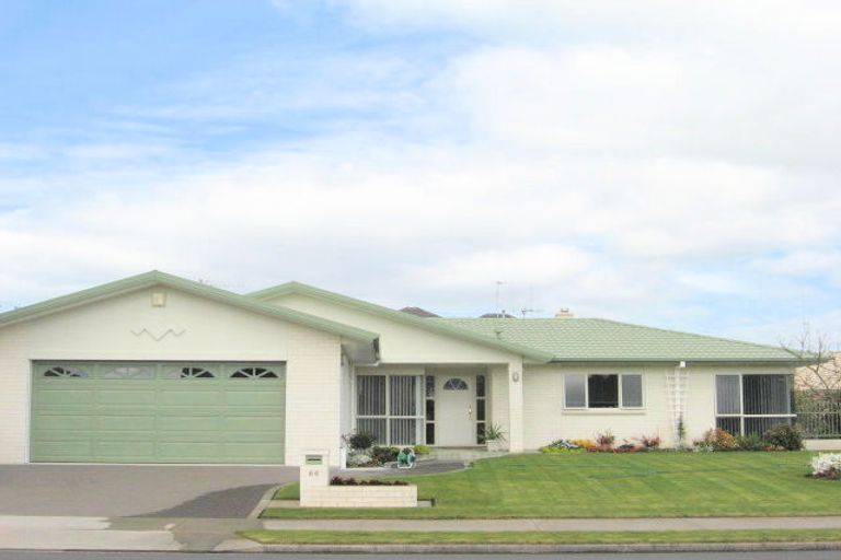 Photo of property in 66 Santa Monica Drive, Papamoa Beach, Papamoa, 3118