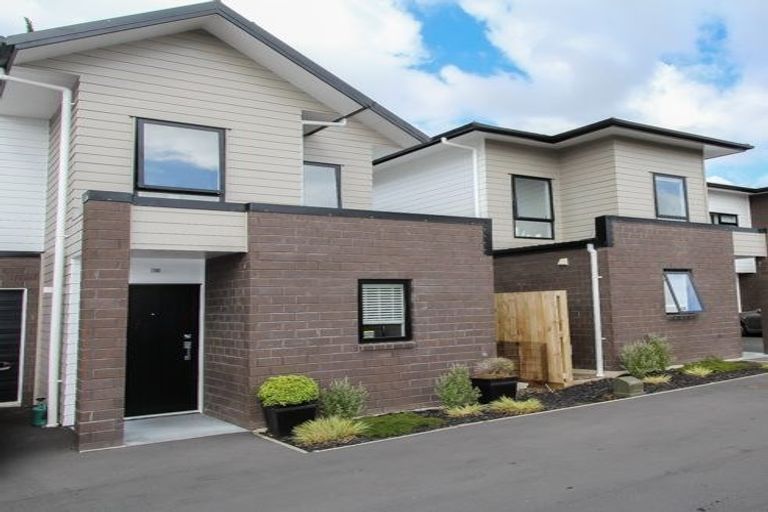 Photo of property in 2/28 Mahoe Street, Melville, Hamilton, 3206