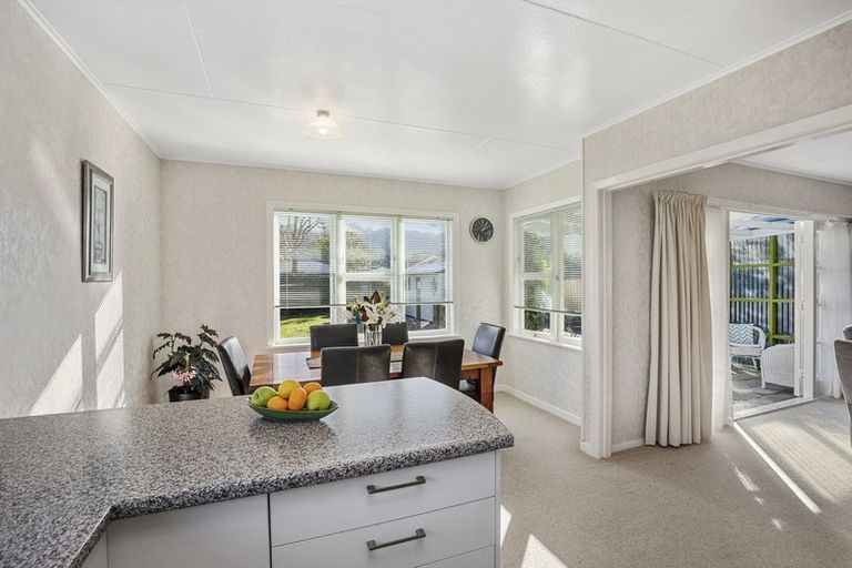 Photo of property in 68 Peel Place, Wainuiomata, Lower Hutt, 5014