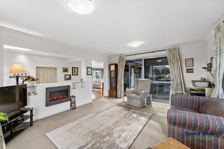 Photo of property in 1 Max Short Drive, Pukekohe, 2120