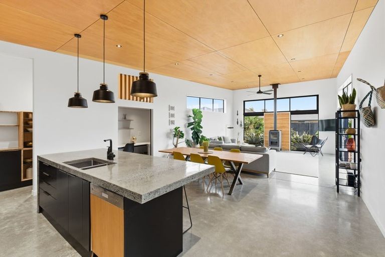 Photo of property in 93 Beachvale Drive, Kaiapoi, 7630