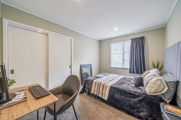 Photo of property in 95 Hine Road, Wainuiomata, Lower Hutt, 5014