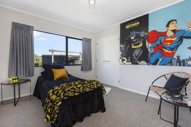 Photo of property in 22 Halladale Road, Papakowhai, Porirua, 5024