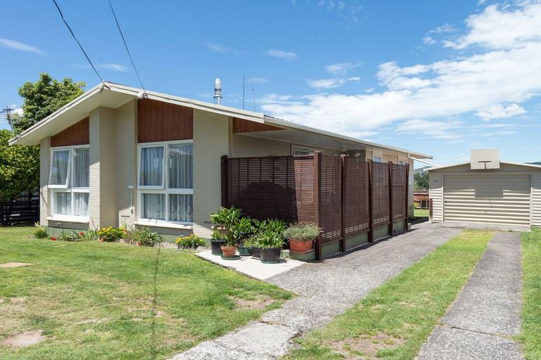 Photo of property in 286 Clayton Road, Pukehangi, Rotorua, 3015