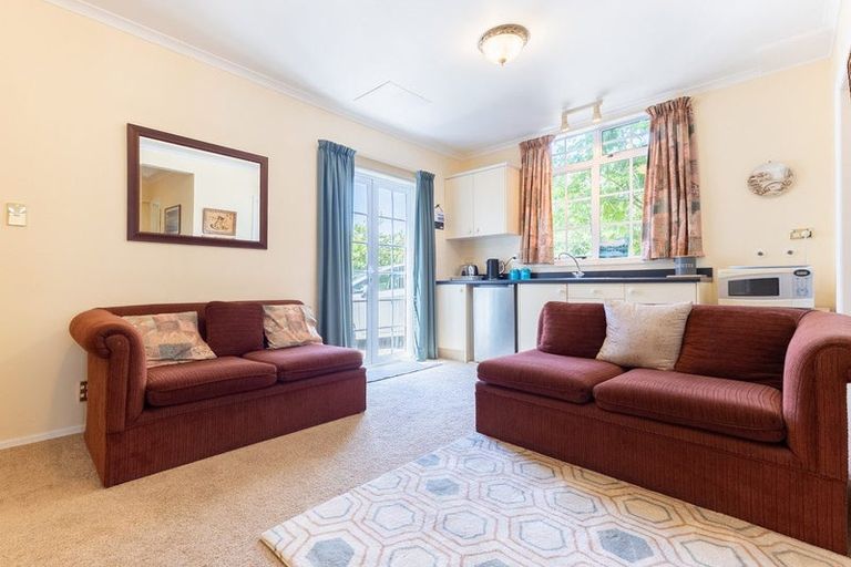 Photo of property in 10 Douglas Street, Paraparaumu Beach, Paraparaumu, 5032