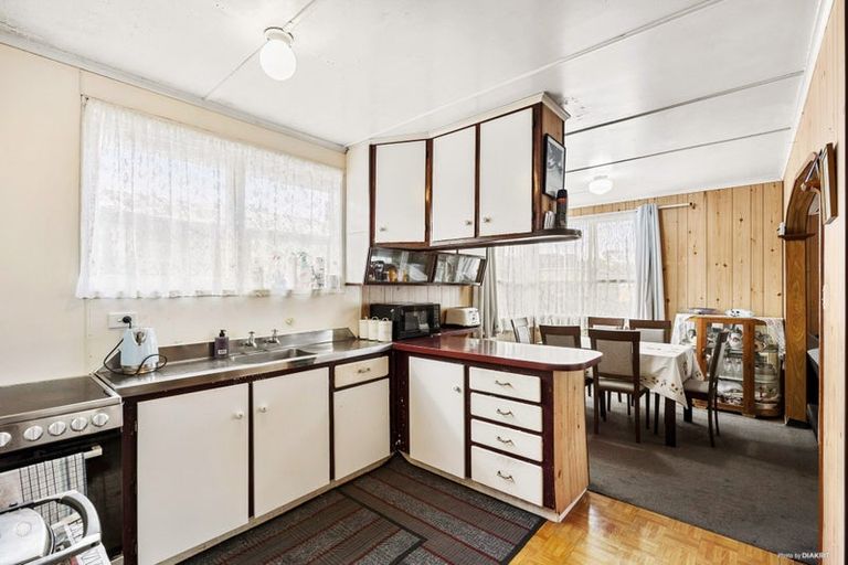 Photo of property in 52 Friesian Drive, Mangere, Auckland, 2022