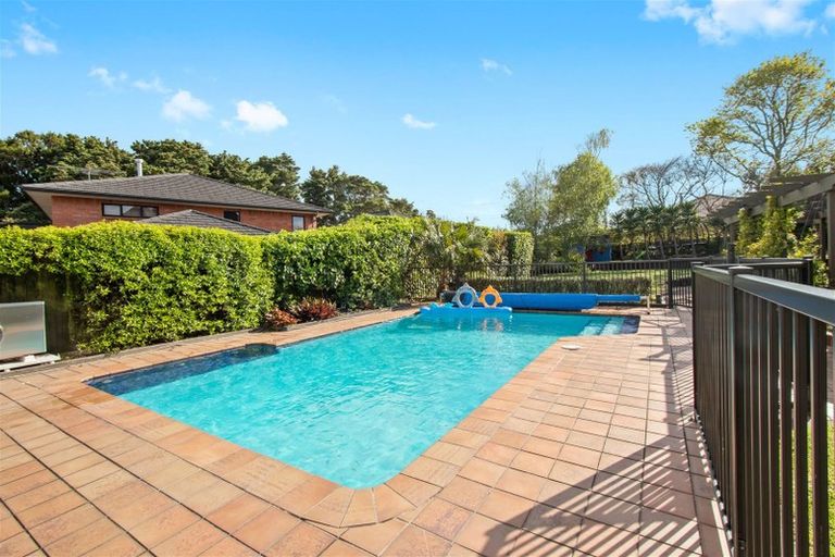 Photo of property in 184 Hill Road, Manurewa, Auckland, 2105